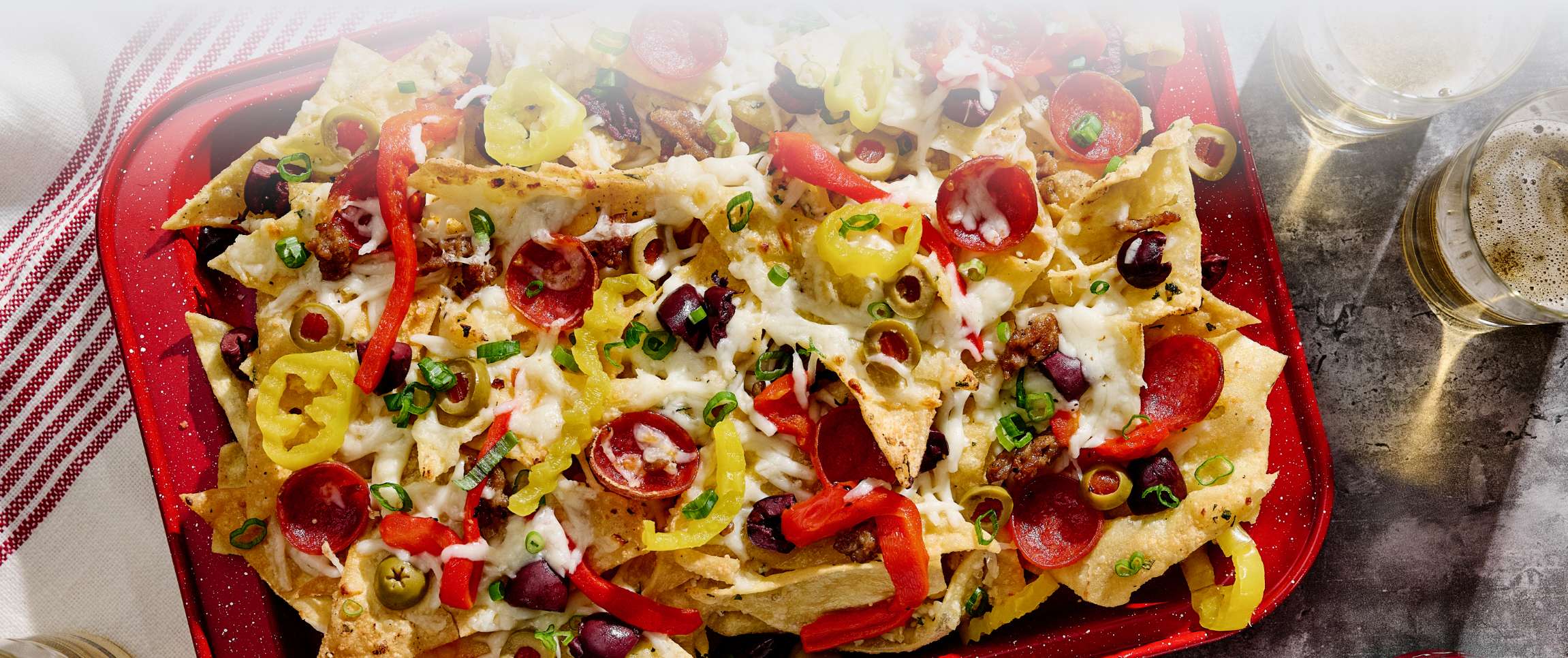 Hero - Full Width/Performancefoodservice-DISHRecipes-Roma_Loaded_House_Chips-herofull