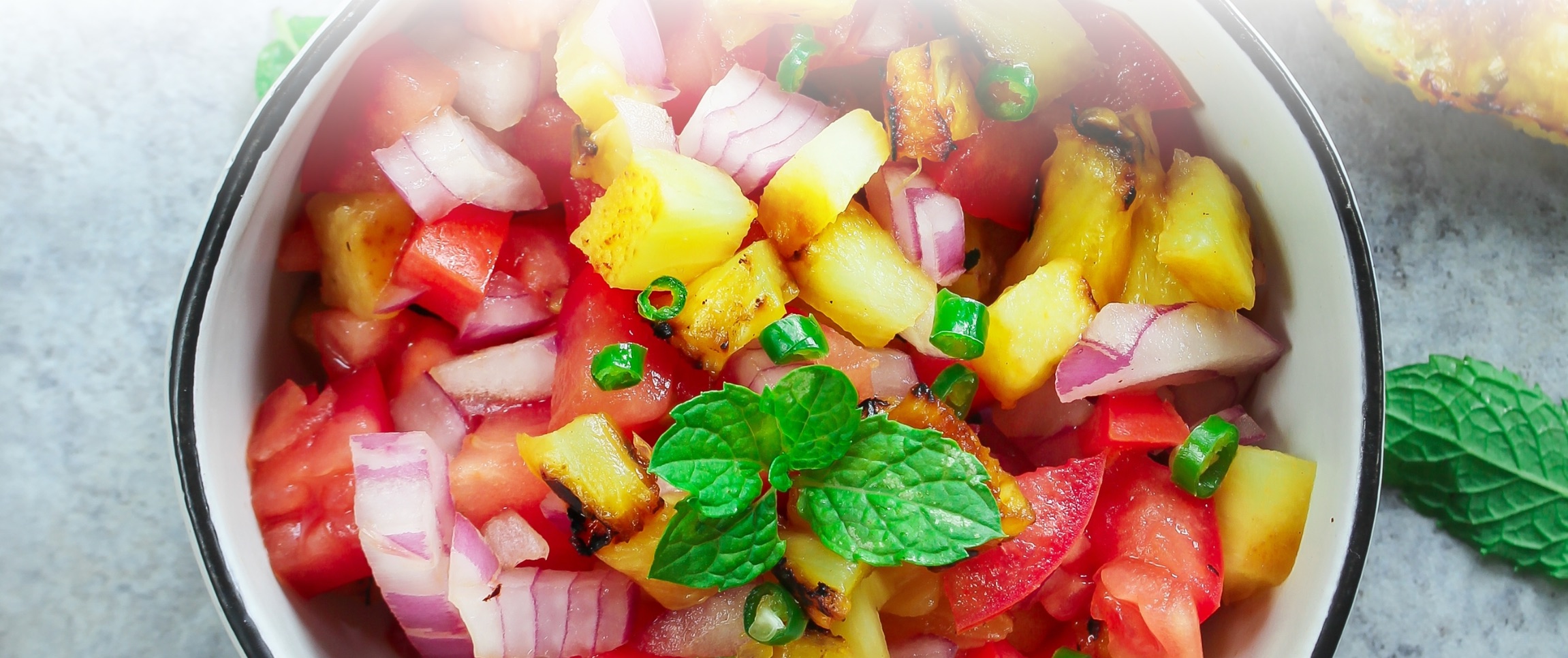 Hero - Full Width/performancefoodservice-recipes-grilled-pineapple-and-lime-salsa_heroFull