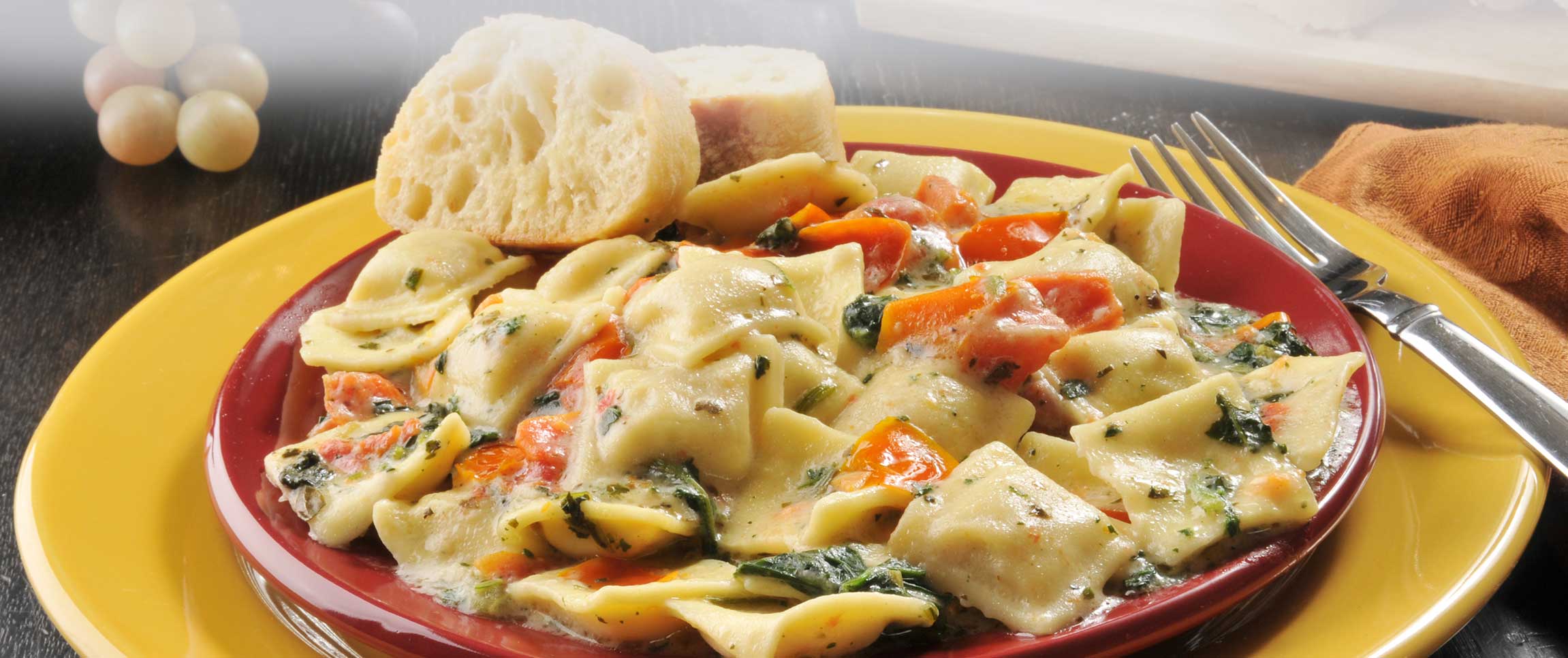 Hero - Full Width/performancefoodservice-recipes-LobsterRavioli-herofull