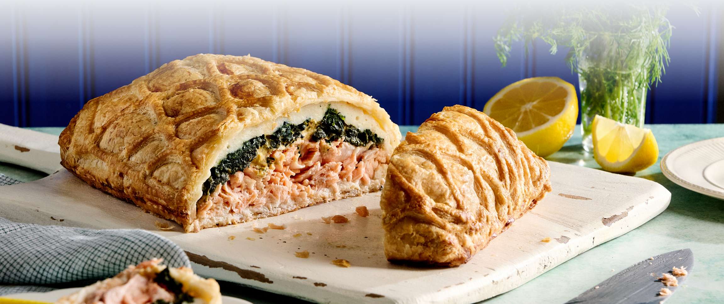 Hero - Full Width/Performancefoodservice-Recipes-Salmon_Scallop_Coulibiac-herofull