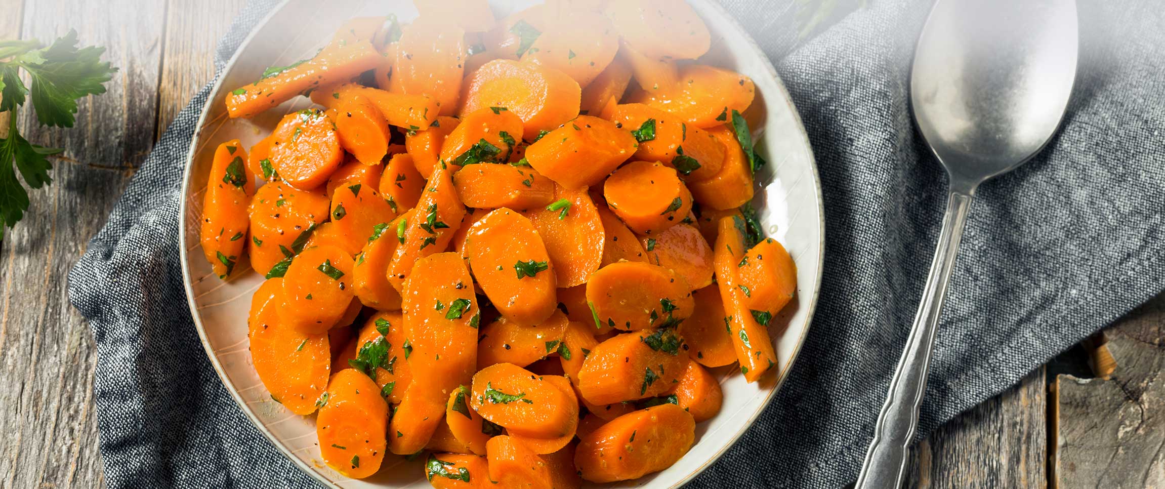 Hero - Full Width/Performancefoodservice-recipe-honeycarrots-herofull