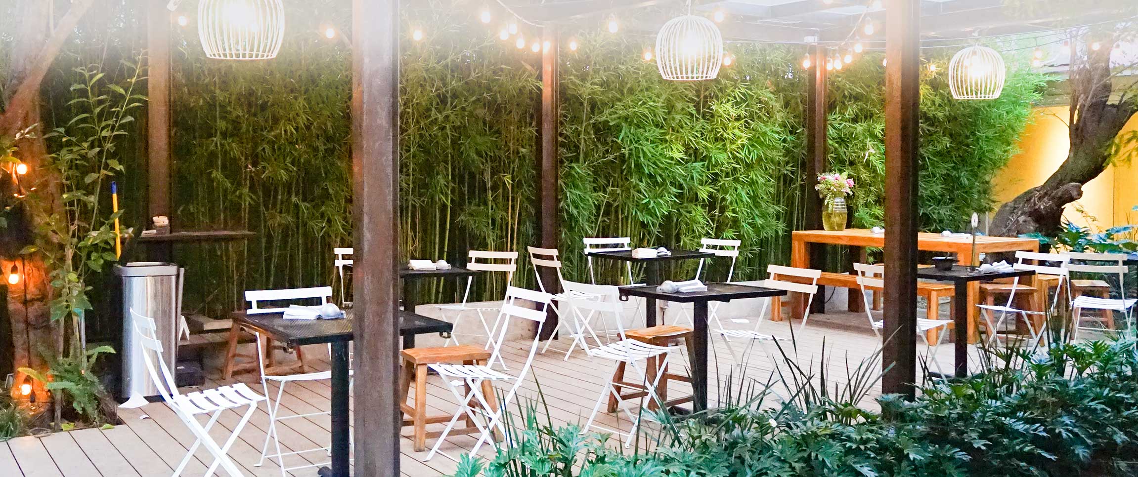 Articles/performancefoodservice-GetInspired-OptimizeOutdoorSpace-heroFull