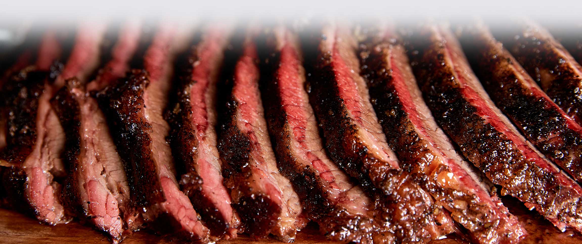 Hero - Full Width/performancefoodservice-recipes-CoffeeCrustedBrisket-herofull