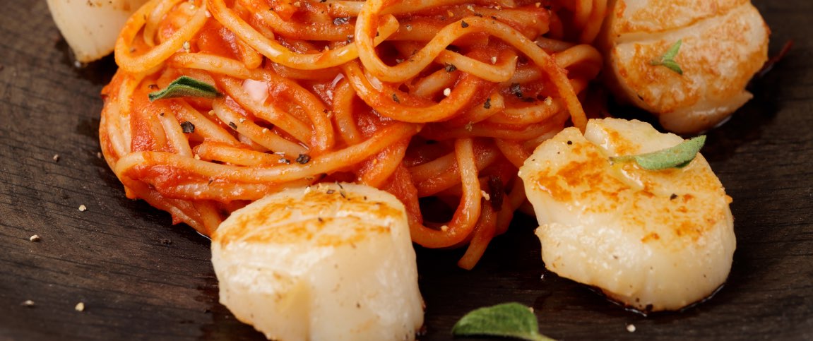 Hero - Full Width/performancefoodservice-Recipes-SCALLOP_FRA_DIAVOLO-heroFull