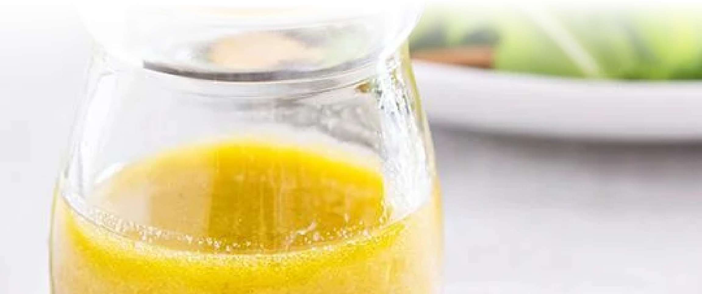 Hero - Full Width/Performancefoodservice-recipes-Sesame_Ginger_Salad_Dressing-herofull