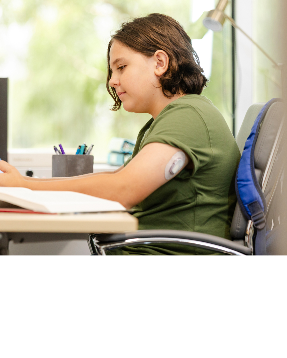 mobile homepage hero/school_collection0826