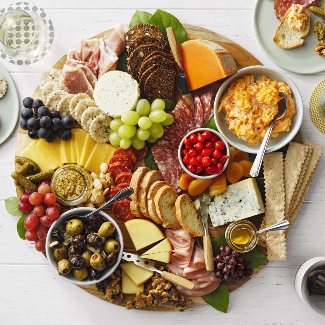 Zomerblog/Charcuterie-Board_TOHcom21_PU6005_E10_27_8b_v2-e1637338122101